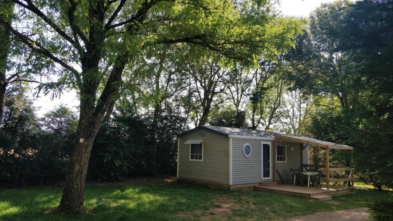 Camping Au Tour De L'Aveyron LʼHospitalet-du-Larzac Exterior foto